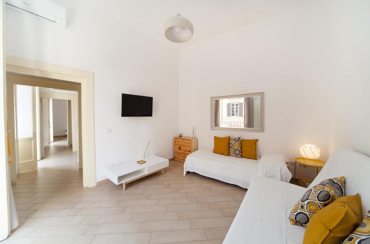 Napoli Centro Suite - Duomo Apartment Exterior photo